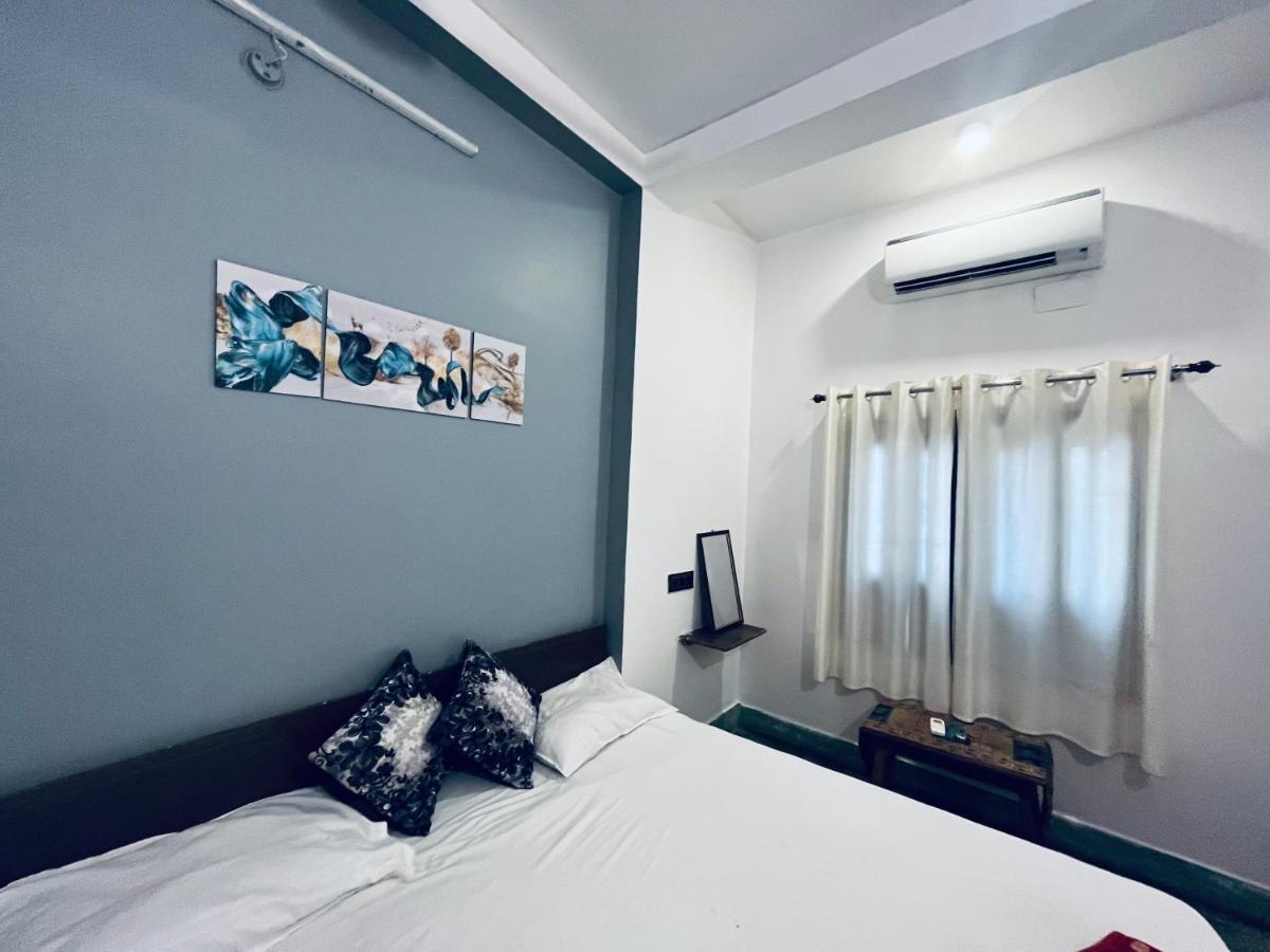 Ganga Guest House Varanasi Exterior foto