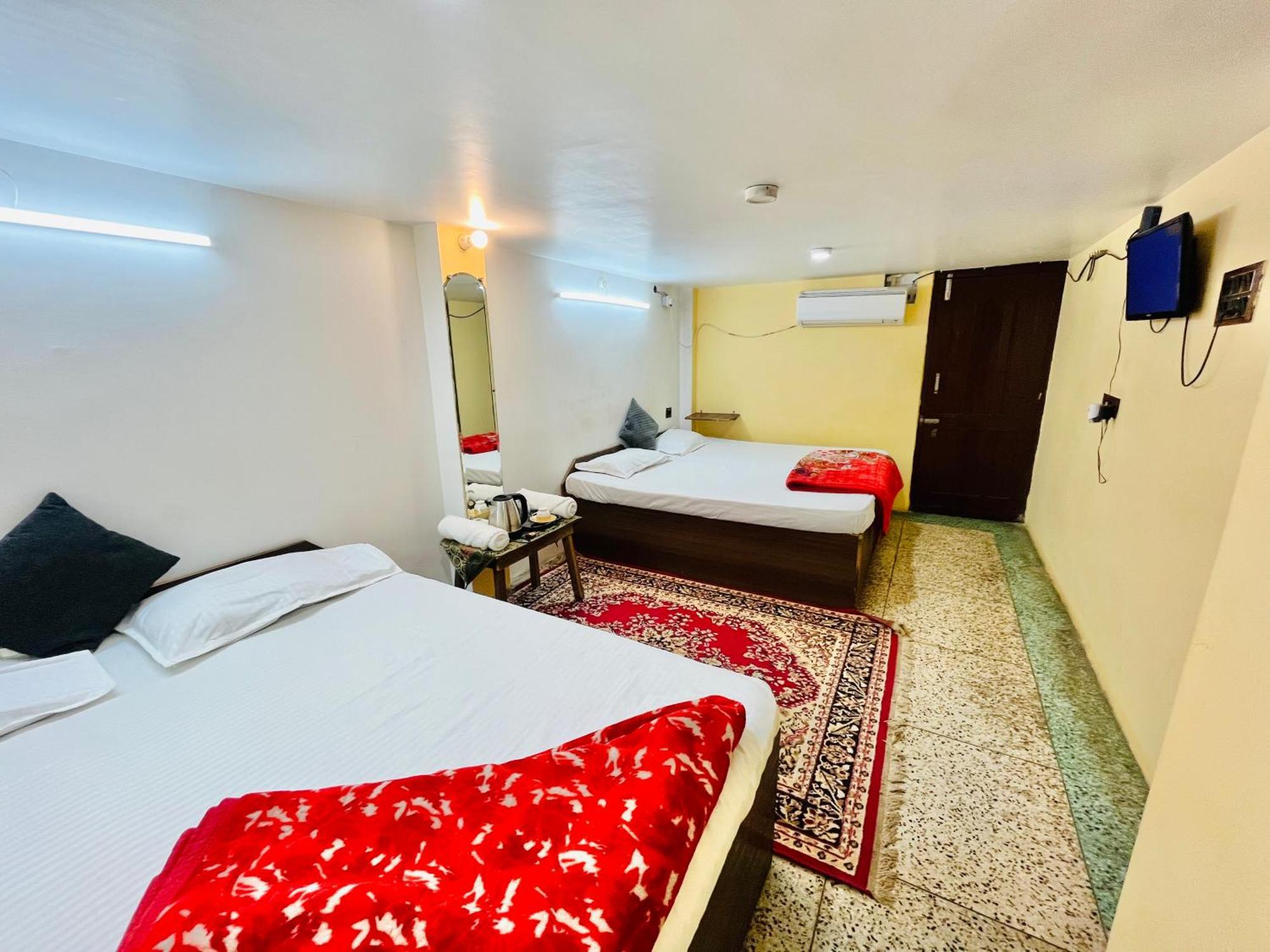 Ganga Guest House Varanasi Exterior foto